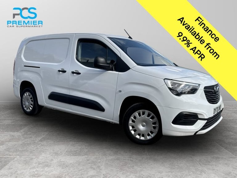 image for 2020 Vauxhall Combo 2300 1.5 Turbo D 100ps H1 Sportive Van PANEL VAN DIESEL Manual