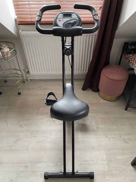 Exercise Bike in Excellent Condition – Barely Used