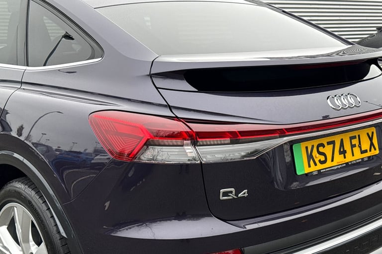 2024 Audi Q4 e-tron Q4 Sportback S line 45 e-tron  210,00 kW SUV ELECTRIC Automatic