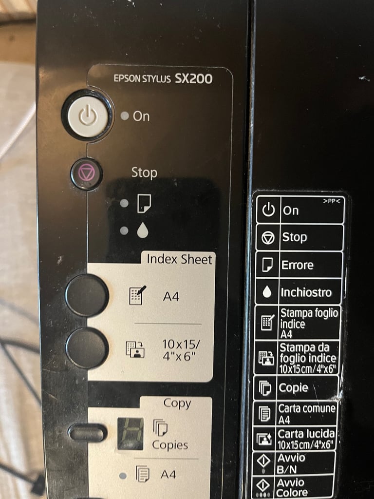 Epson Stylus SX 200 all in one printer scanner  used but in good  condition 