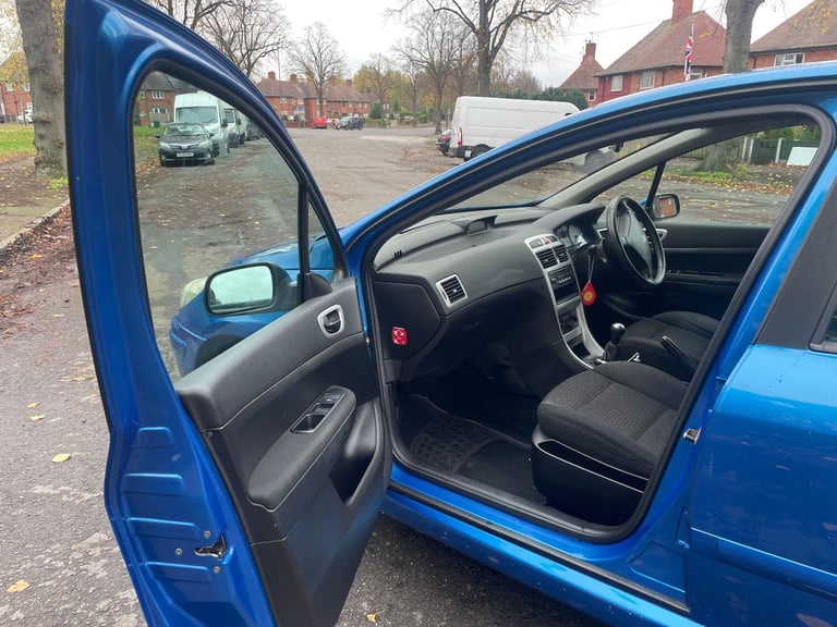 Peugeot, 307, Hatchback, 2007, Manual, 1560 (cc),5 doors - Image 9