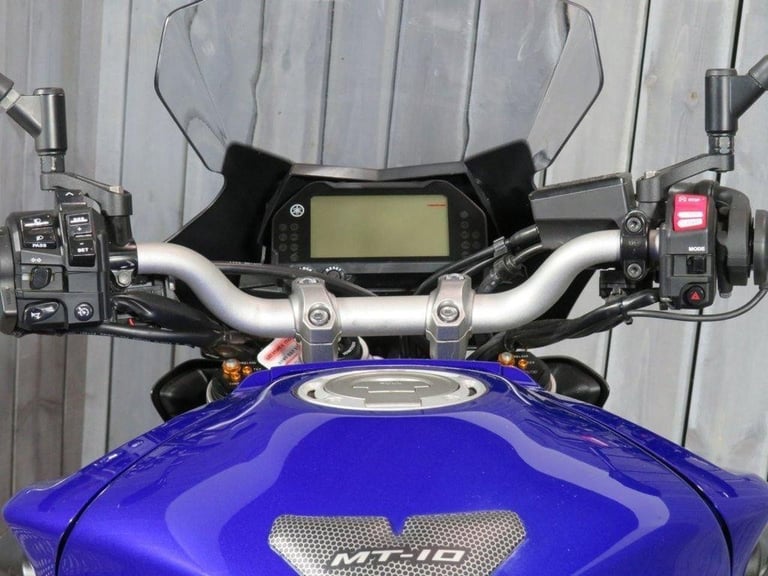 2017 17 YAMAHA MT-10