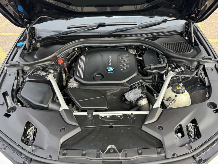 2018 BMW 5 Series 520d xDrive M Sport 5dr Auto ESTATE DIESEL Automatic