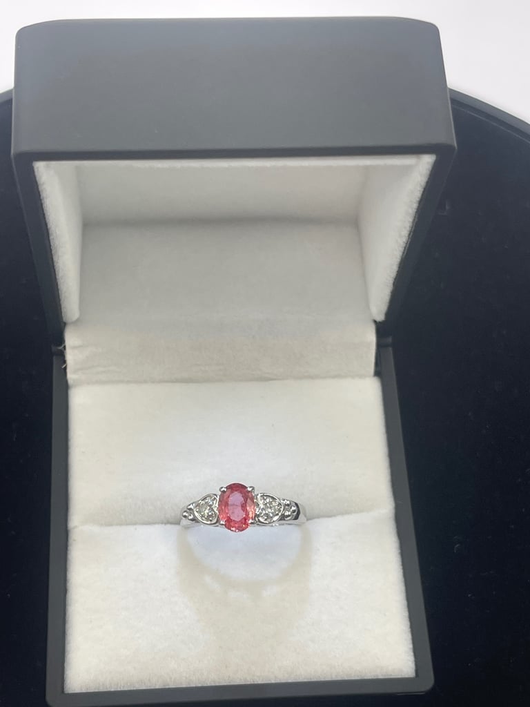 18ct White Gold Padparadscha Sapphire & Diamond Ring + CoA *Hallmarked*