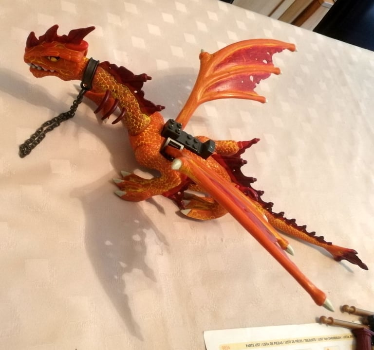 Mega Bloks Fire & Ice Dragons 9834 Fyren Sea Phoenix Warship Please Read