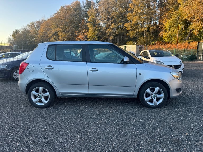 Skoda, FABIA, Hatchback, 2013, Manual, 1198 (cc), 5 doors