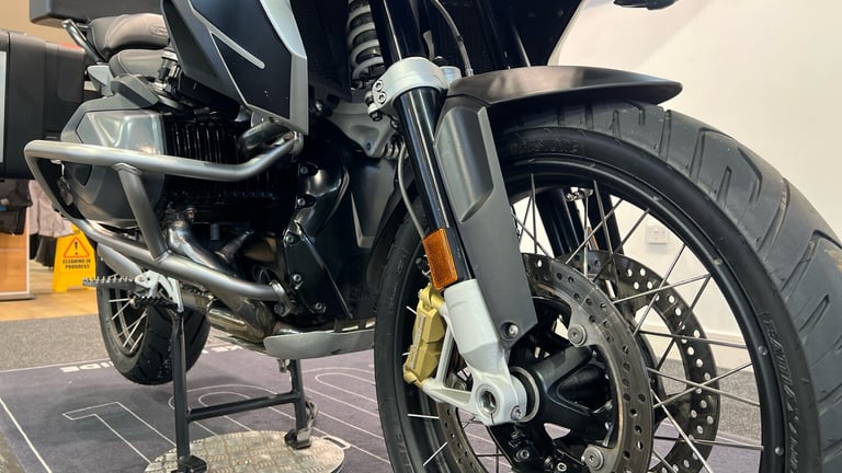 2022 BMW R1250 BMW R1250 GS TE DUEL Petrol Manual