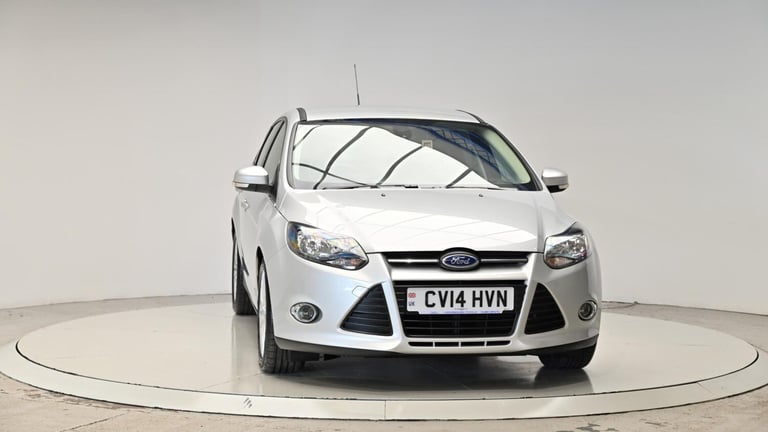2014 Ford Focus 1.6 TDCi Zetec Euro 5 (s/s) 5dr HATCHBACK Diesel Manual