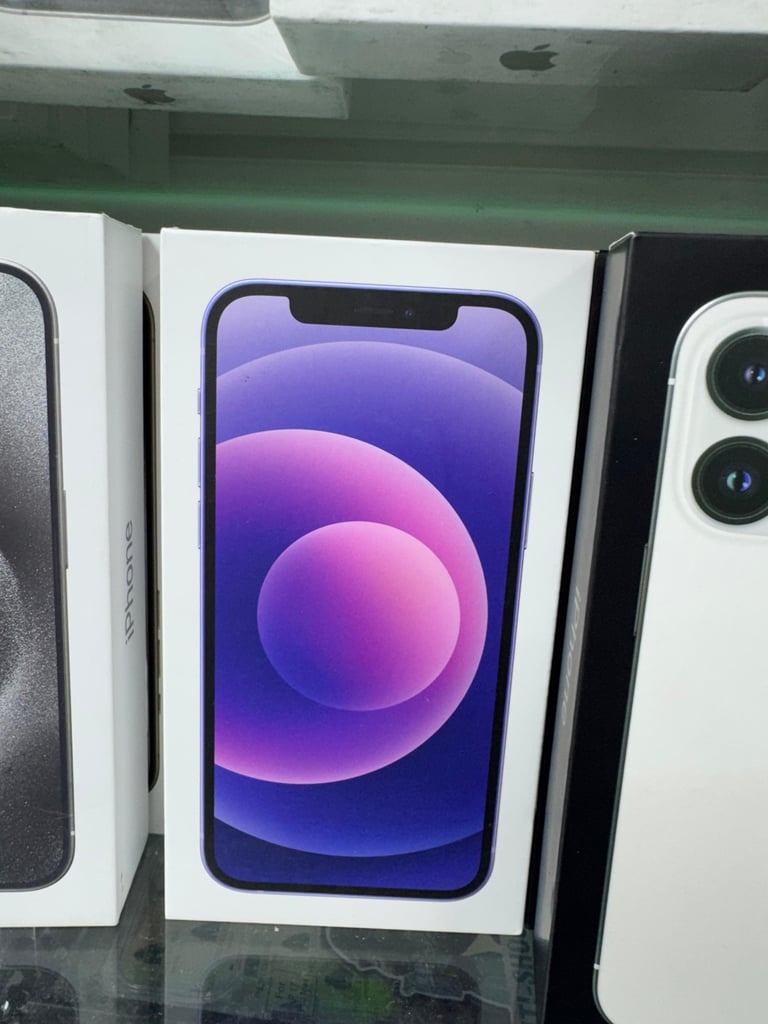 iPhone 12 LIKE NEW BOXED