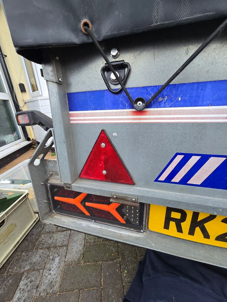 Ultimate camping off-grid galvanised trailer 5x3. With solar panel, powerpack, fully rebuilt