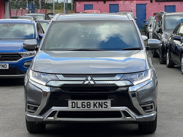 2019 Mitsubishi Outlander 2.4h TwinMotor 13.8kWh 4h SUV 5dr Petrol Plug-in