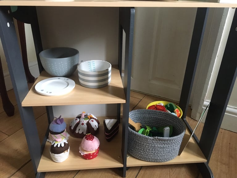 KidKraft Wooden play shop 