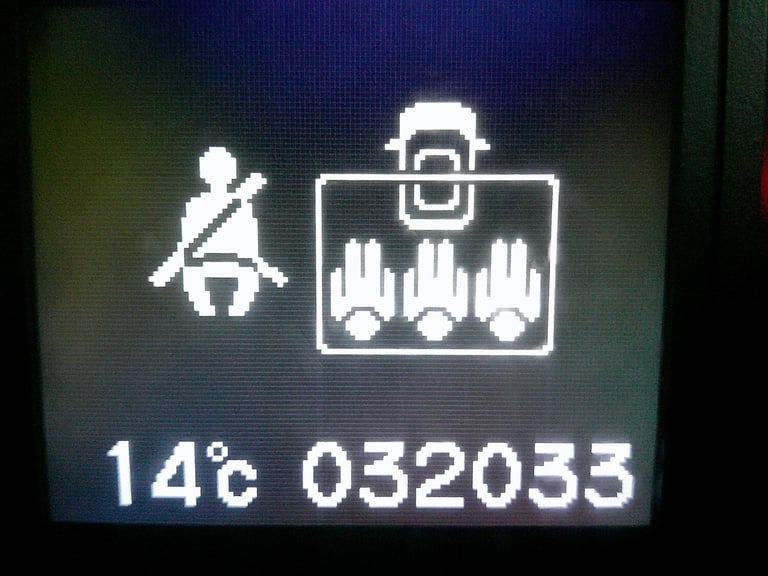 HONDA JAZZ 1.4 i-VTEC ES Plus 2014