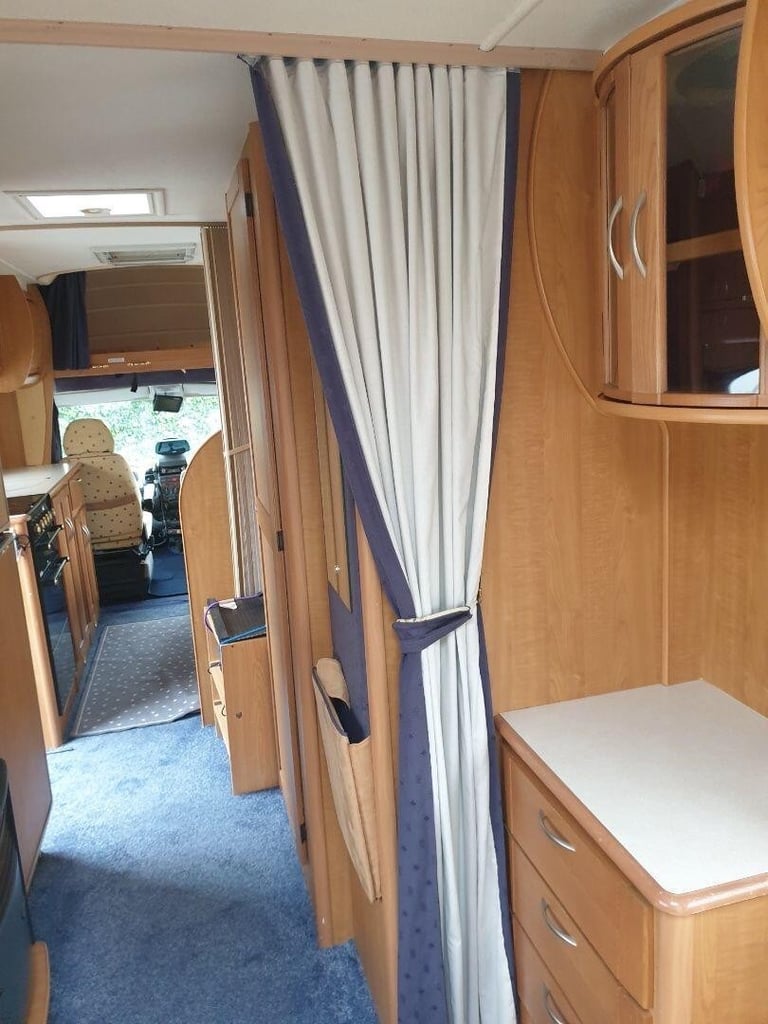 2003 Auto-Trail Arapaho SE