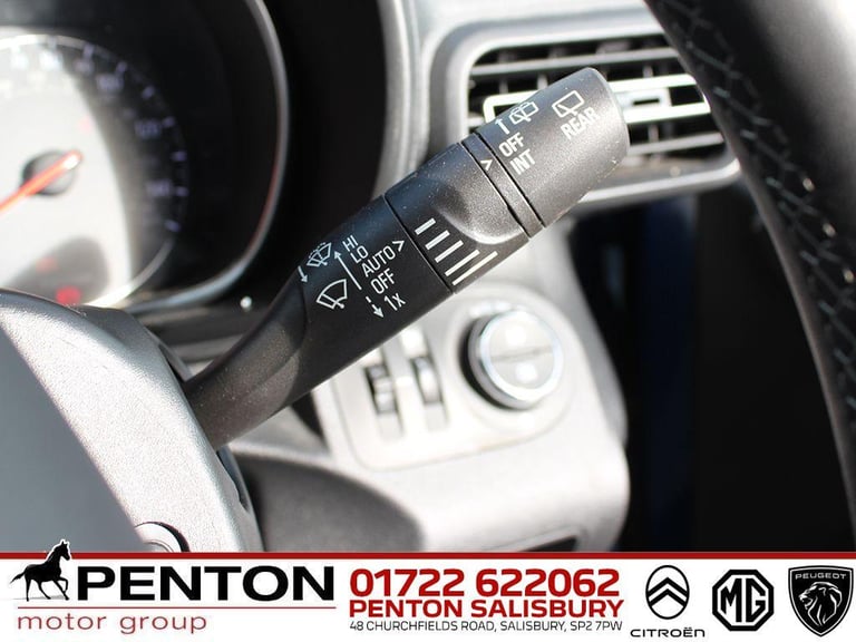 2021 Vauxhall Combo Life 1.2 Turbo Elite Auto Euro 6 (s/s) 5dr MPV Petrol Automatic