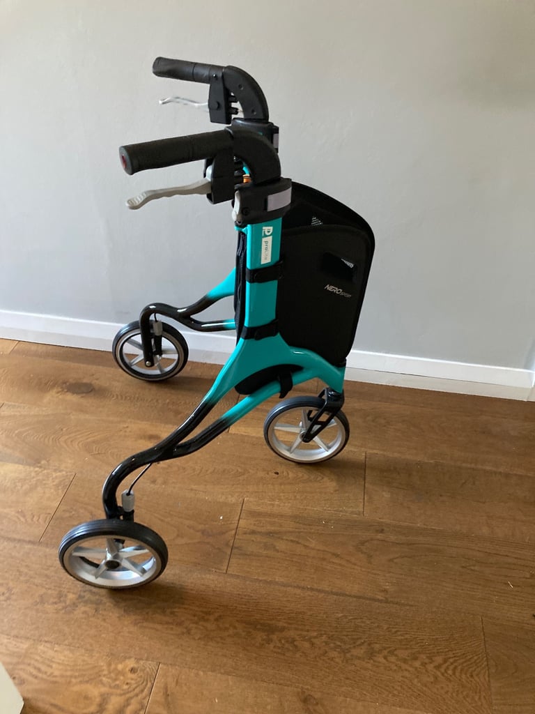 image for 3 Wheel Stroller