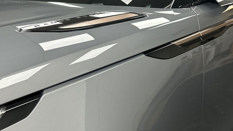 2023 Land Rover Range Rover Velar 2.0 D200 MHEV Dynamic SE 5dr Auto ESTATE DIESEL Automatic