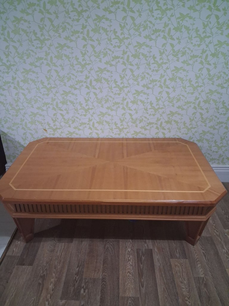 image for Solid oakwood table 
