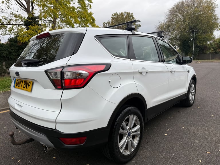 FORD KUGA ZETEC 2.0 TDCI 2017 FACELIFT ULEZ FREE DRIVES PERFECT 
