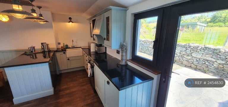 1 bedroom house in Glenstriven Road, Toward, Dunoon, PA23 (1 bed) (#2454830)