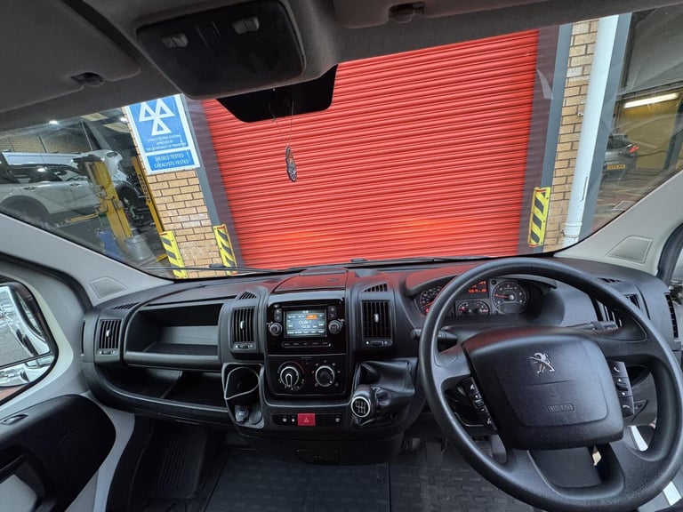 2016 Peugeot Boxer 2.0 BlueHDi H2 Van 130ps PANEL VAN DIESEL Manual