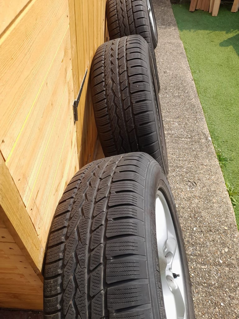 Set of  E53 BMW X5 Alloy Wheels with Winter Tyres in West London Area