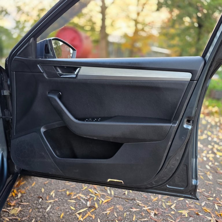 2019 Skoda Superb 1.6 TDI CR SE Technology 5dr DSG ESTATE Diesel Automatic