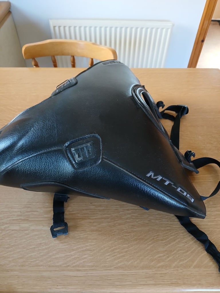 image for Yamaha MT09 2023 Gen 3 model BAGSTER Tank cover