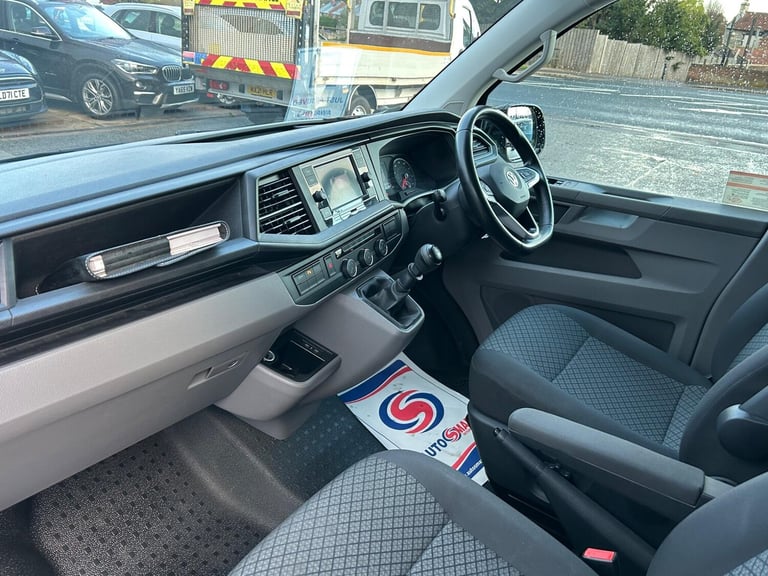 2020 Volkswagen Transporter Shuttle 2.0 TDI 110PS S Minibus MPV DIESEL Manual