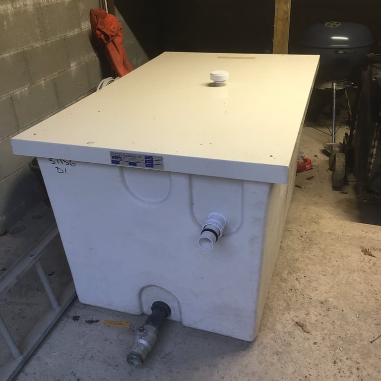 Large water tank GRP fibreglass 1000L fresh water 