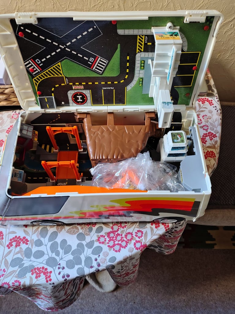 Micromachines Super Van City