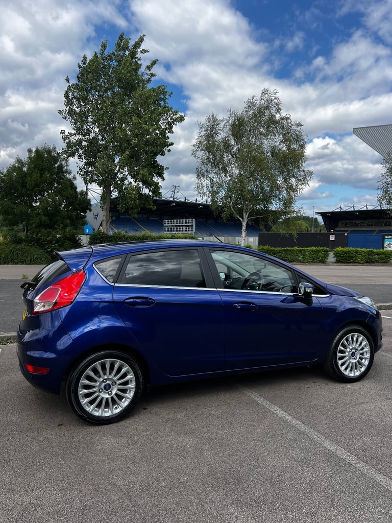 Ford Fiesta 2014 1.6 automatic ulez free 