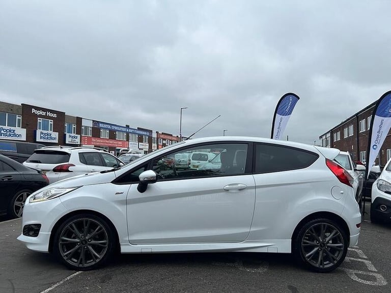 2016 Ford Fiesta 1.0 EcoBoost 125 ST-Line 3dr HATCHBACK PETROL Manual