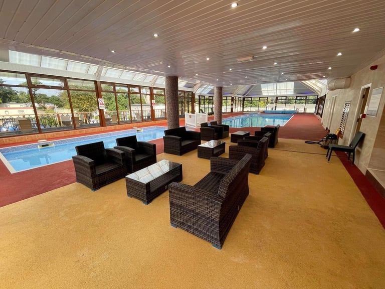 OWNER ONLY CARAVAN PARK / SITED STATIC CARAVAN FOR SALE / NORTH WALES / LL17 0EW