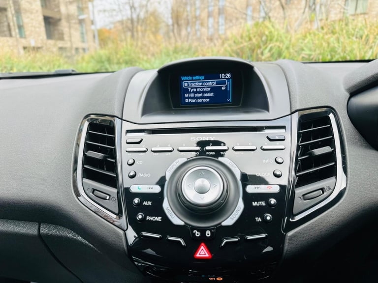 2015 Ford Fiesta 1.0T EcoBoost Titanium Hatchback 5dr Petrol Manual Euro 6