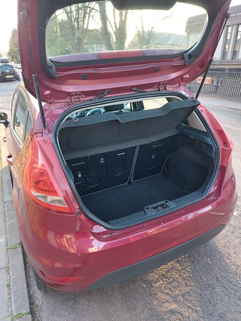 Ford, FIESTA, Hatchback, 2010, Manual, 1242 (cc), 5 doors