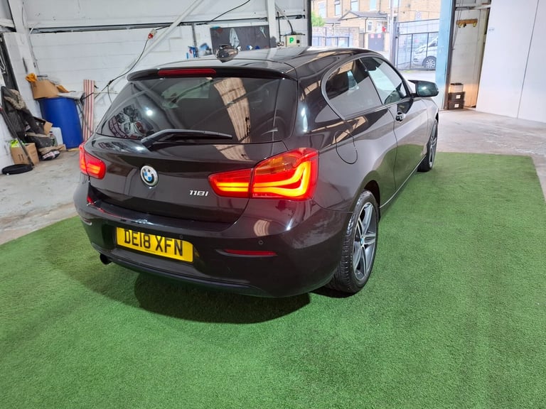 2018 BMW 1 Series 118i [1.5] Sport 3dr [Nav] HATCHBACK Petrol Manual