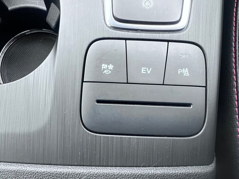 2023 Ford Kuga 2.5 EcoBoost Duratec 14.4kWh ST-Line X SUV 5dr Petrol Plug-in