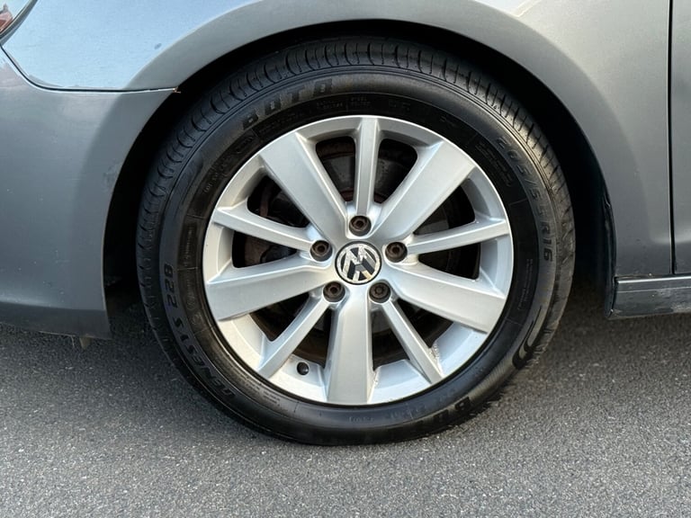 2011 Volkswagen Golf 1.6 TDi 105 Match 5dr HATCHBACK Diesel Manual