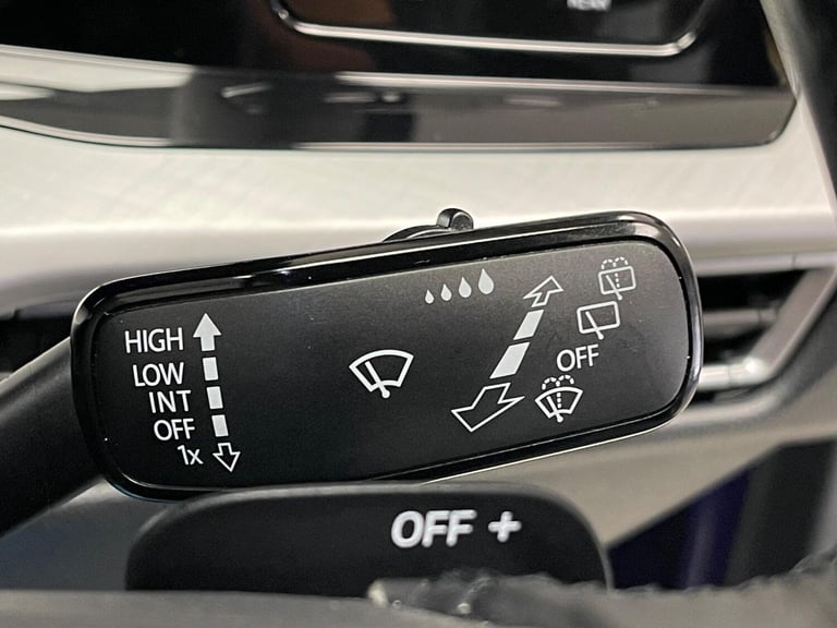 2020 Volkswagen Golf 1.5 eTSI MHEV Life DSG Euro 6 (s/s) 5dr HATCHBACK Petrol/Electric Hybrid Aut...