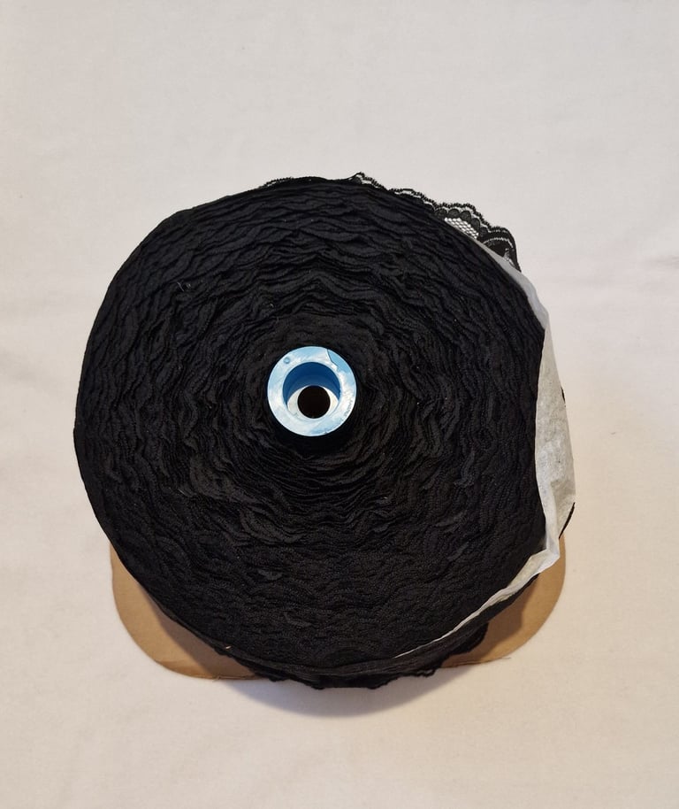 Lace Trim 5.51"/14 cm wide 50Yards/45.72 m New Bridal Wedding Scallop Edge Black