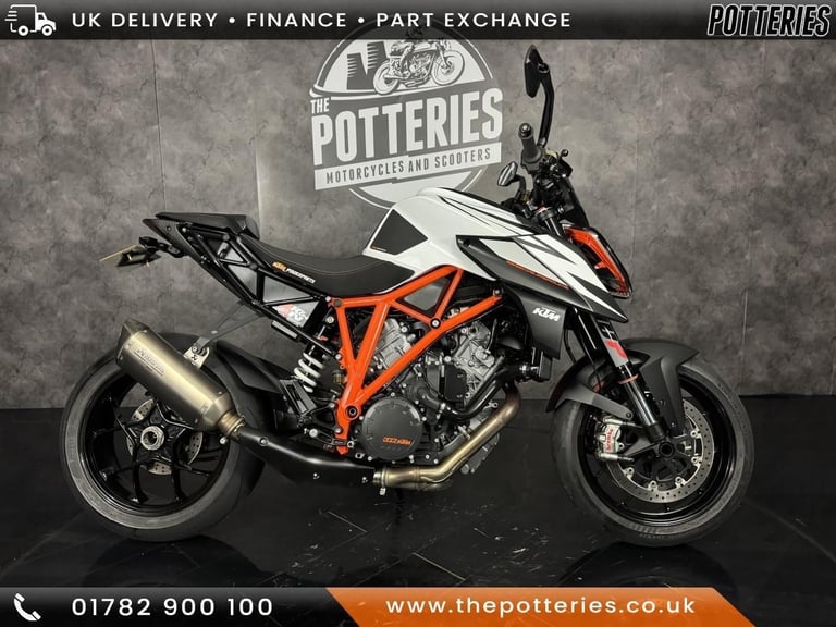 image for 2019 KTM 1290 SuperDuke R