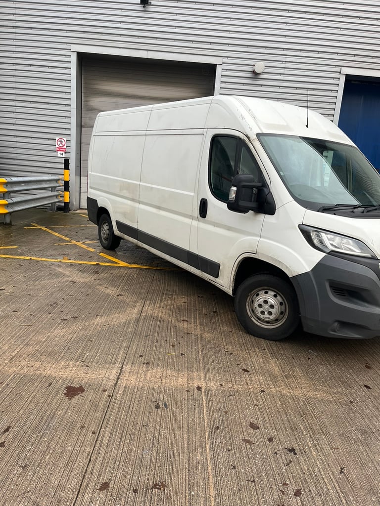 REMOVAL 24/7 MAN IN A VAN , COURIER AVAILABLE 