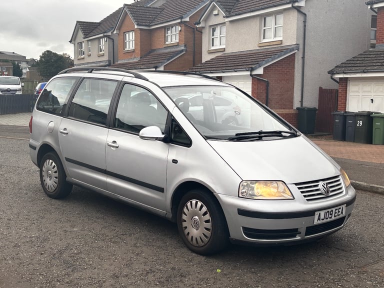 image for Volkswagen, SHARAN, MPV, 2009, Semi-Auto, 1896 (cc), 5 doors