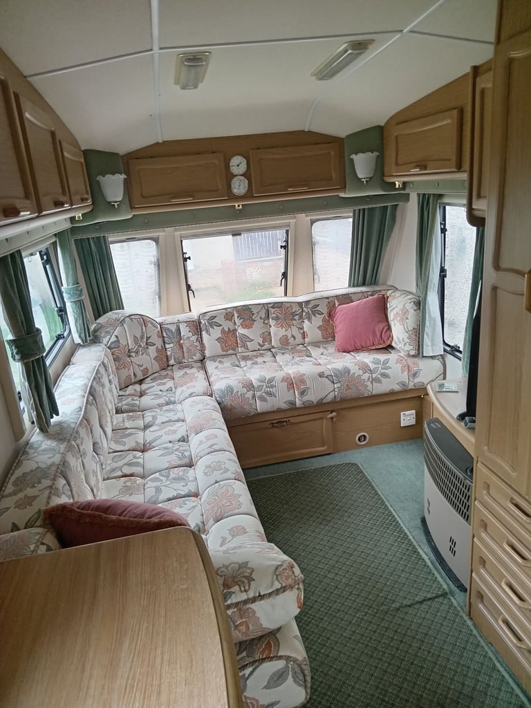 vanroyce caravan 2 berth