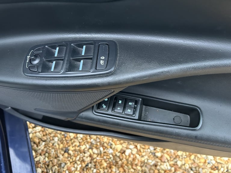 JAGUAR XE XE SPEC NEW MOT 2015