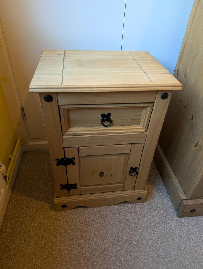 Pine Bedside Cabinet