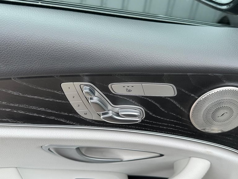 2021 Mercedes-Benz E Class 2.0 E300de 13.5kWh AMG Line Night Edition (Premium Plus) G-Tronic+ Eur...