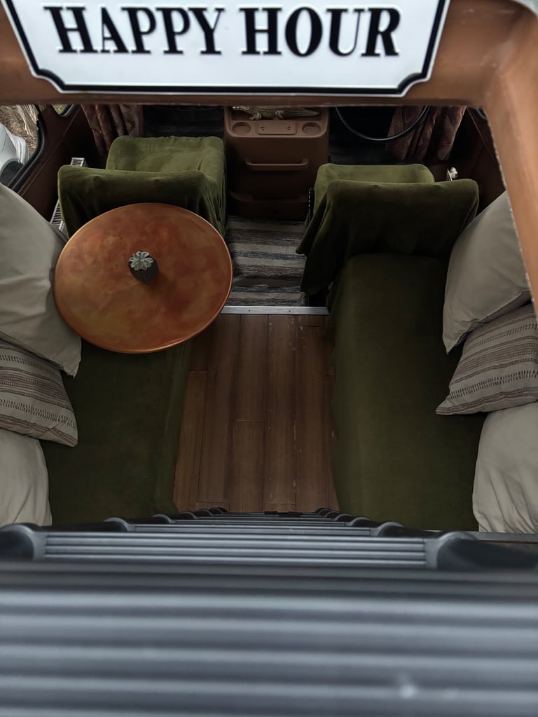 Dodge 50 motorhome, automatic, perkins 4-cylinder 4.0l engine