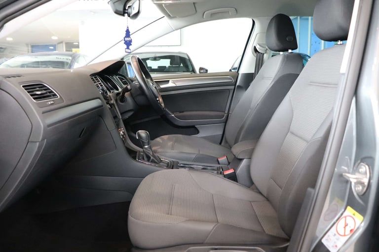 2019 Volkswagen Golf 1.6 Golf Match TDI Semi-Auto 5dr Estate Diesel Automatic